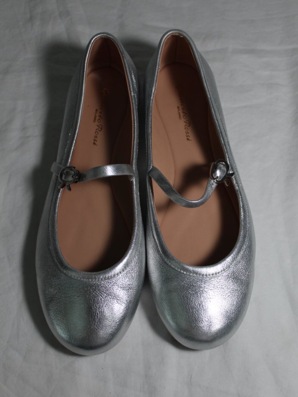 Gianvito Rossi Silver Gray Leather Mary Jane Flats Slender Strap 39